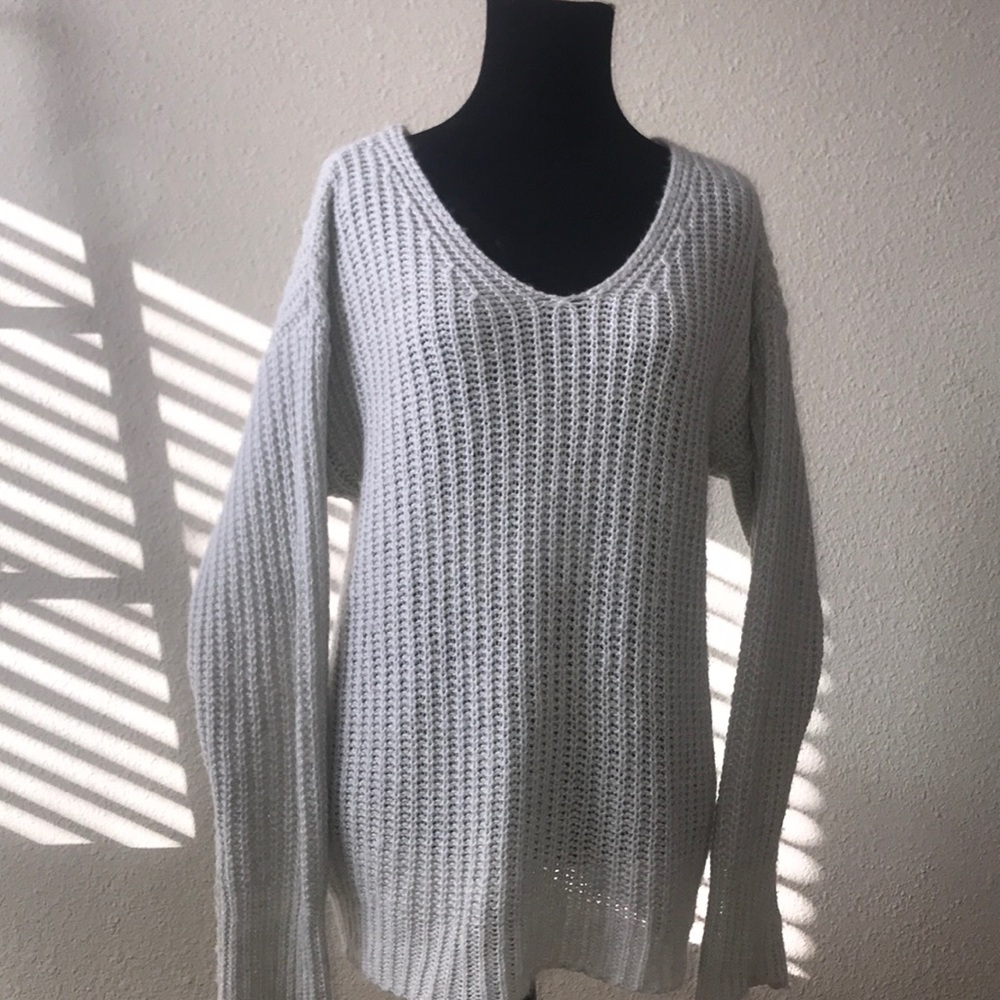 White knit sweater